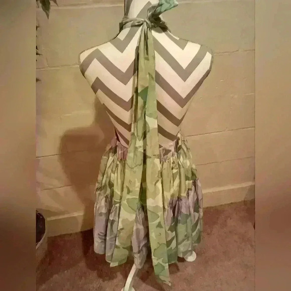 ASOS DESIGN Halter Tiered Voile Mini Dress With Tie Back Detail SIZE 4 - Picture 3 of 11